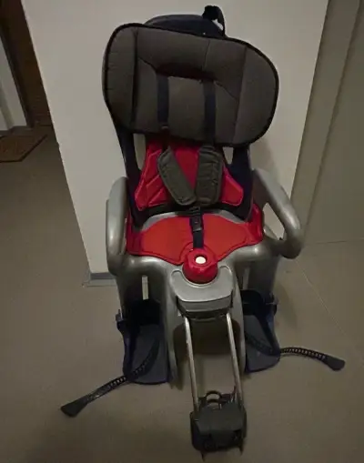 Dětská sedačka na kolo