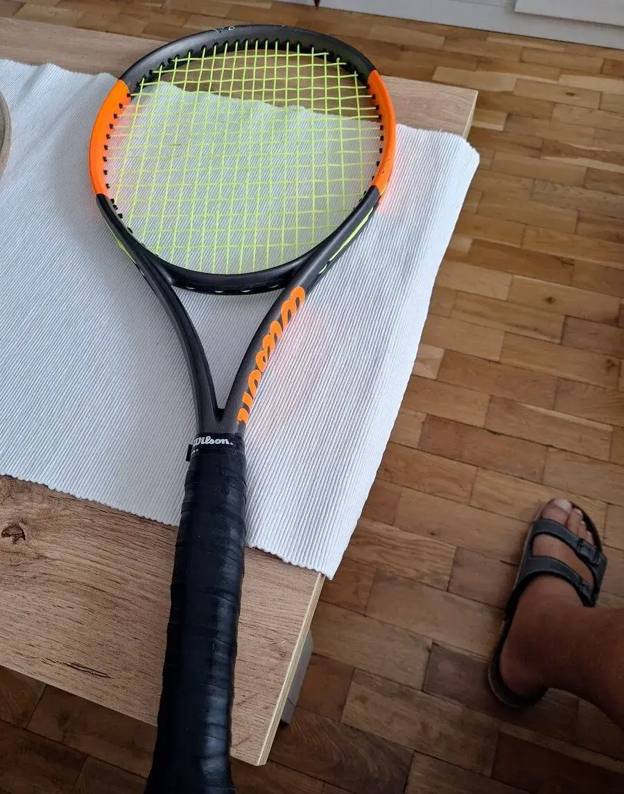 Tenisová raketa Wilson Burn