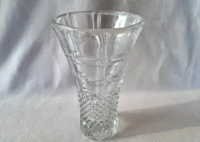 Retro zdobená skleněná váza 29 cm
