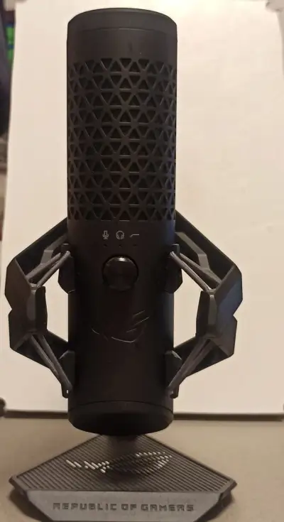 ASUS ROG CARNYX