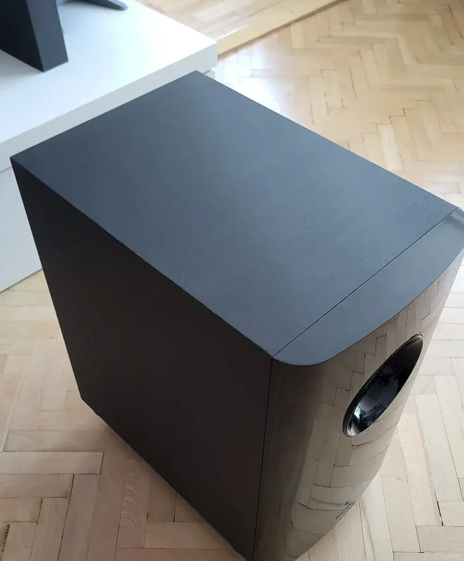 Onkyo SKW-208 aktivní subwoofer 120W