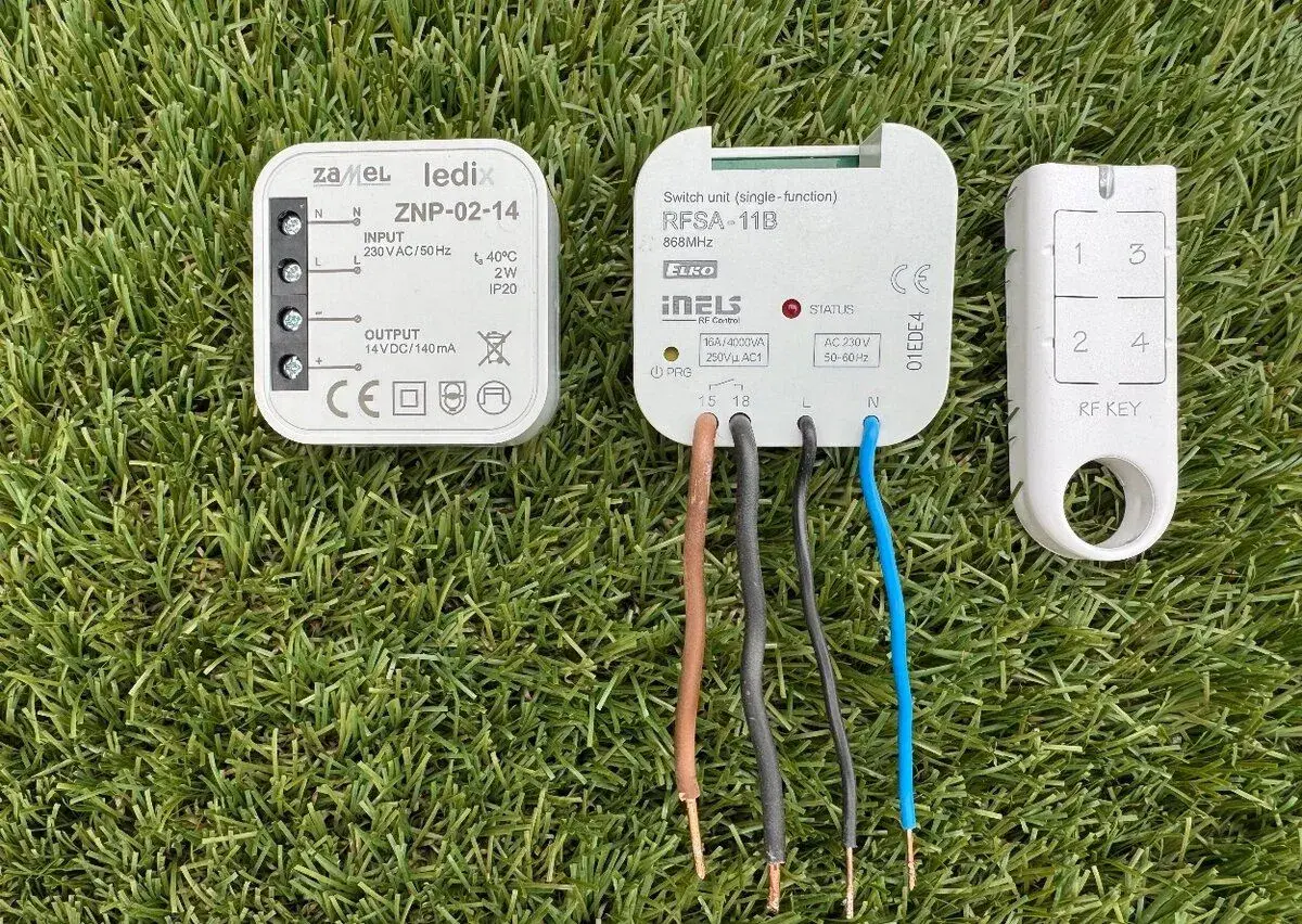 Bezdrátový spínač ELKO iNELS RFSA-11B + ovladač + zdroj