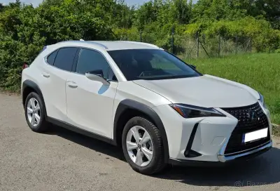 Lexus UX – 2023, 34 000 km