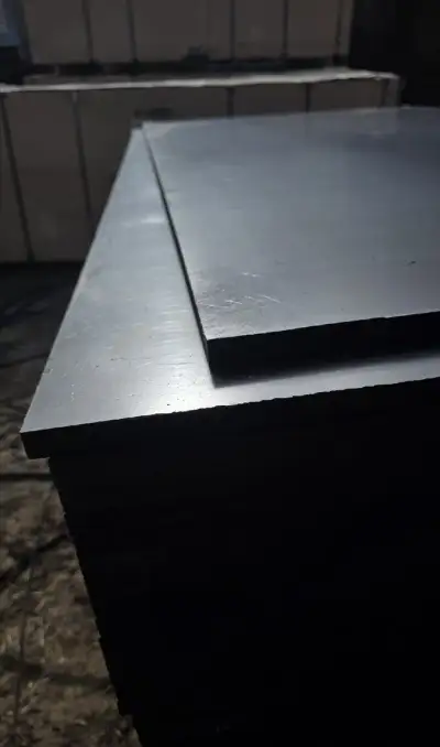 Překližka 2500x1250x18mm hladká Šalovací