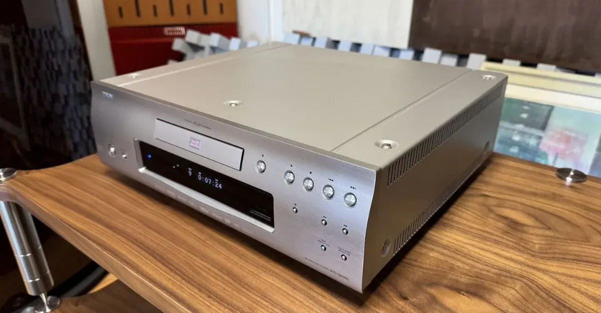 Denon DVD-3800BD - velmi kvalitní Blu-ray/CD/DVD přehrávač