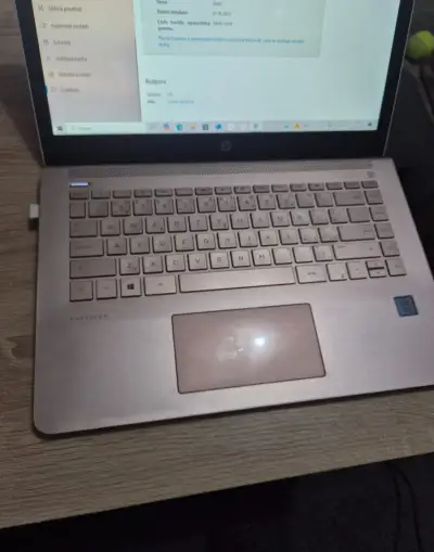 HP Pavilion 14