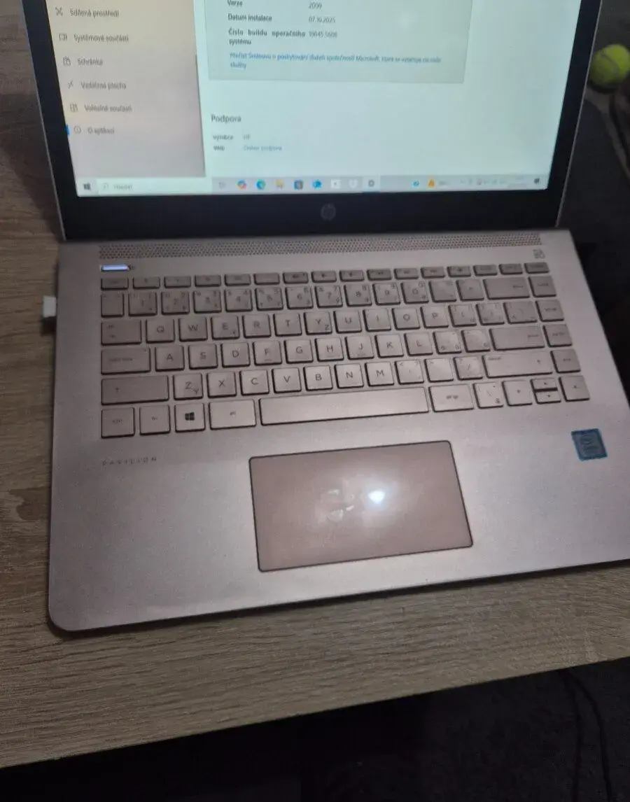 HP Pavilion 14