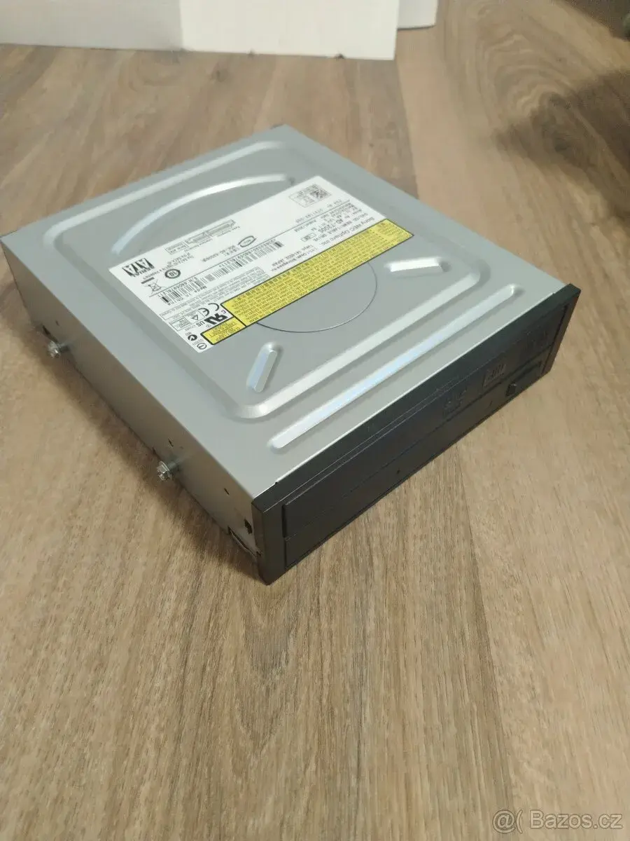 DVD/CD interní PC mechanika i vypalovačka, SATA
