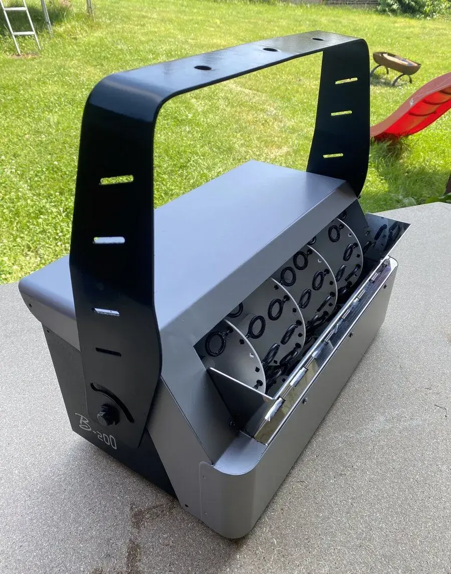 Antari B-200