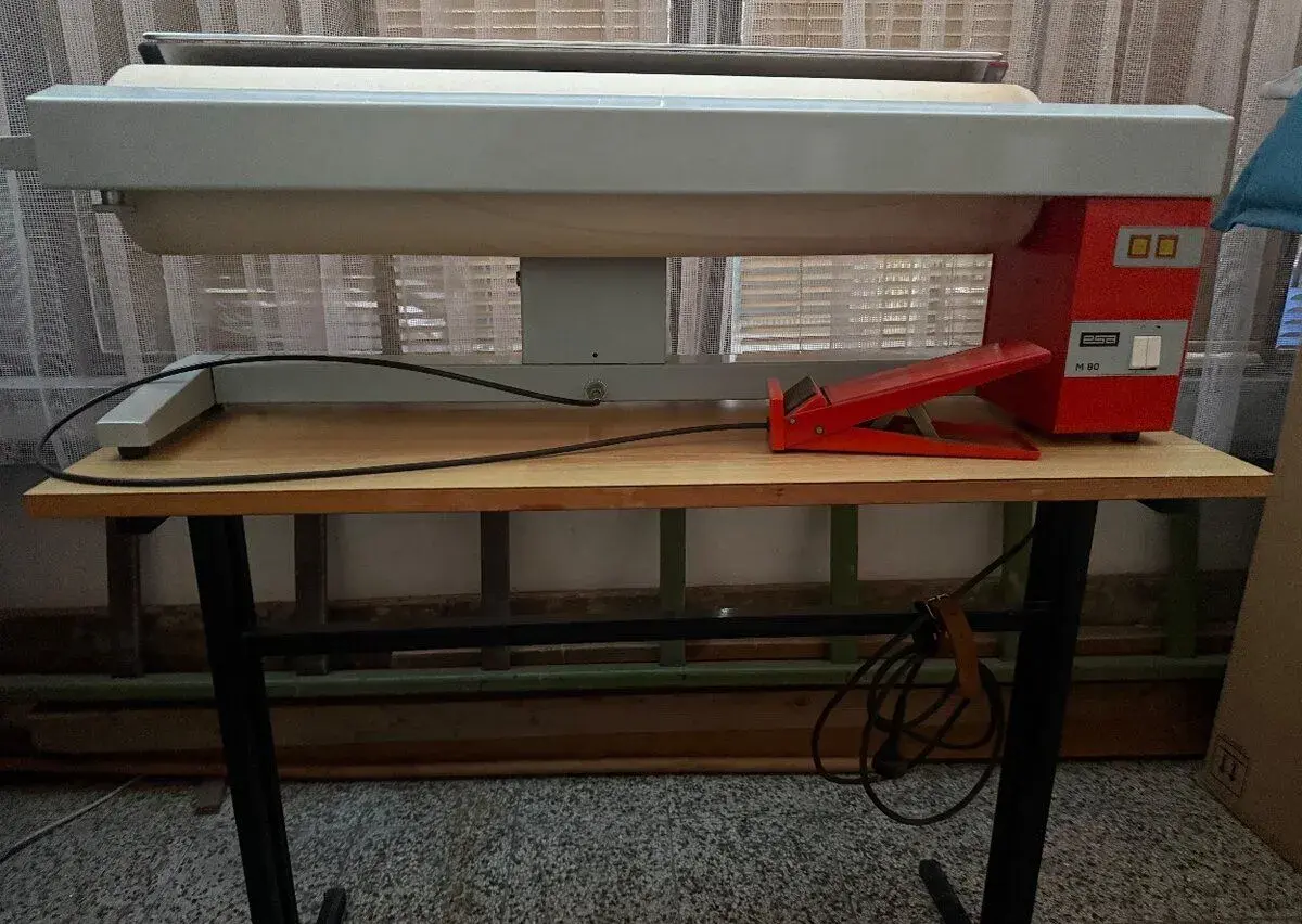 Elektrický mandľM80