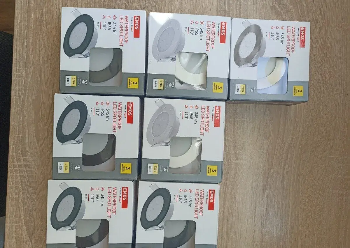 Nová vodotěsná LED bodová svítidla EMOS (7 ks)