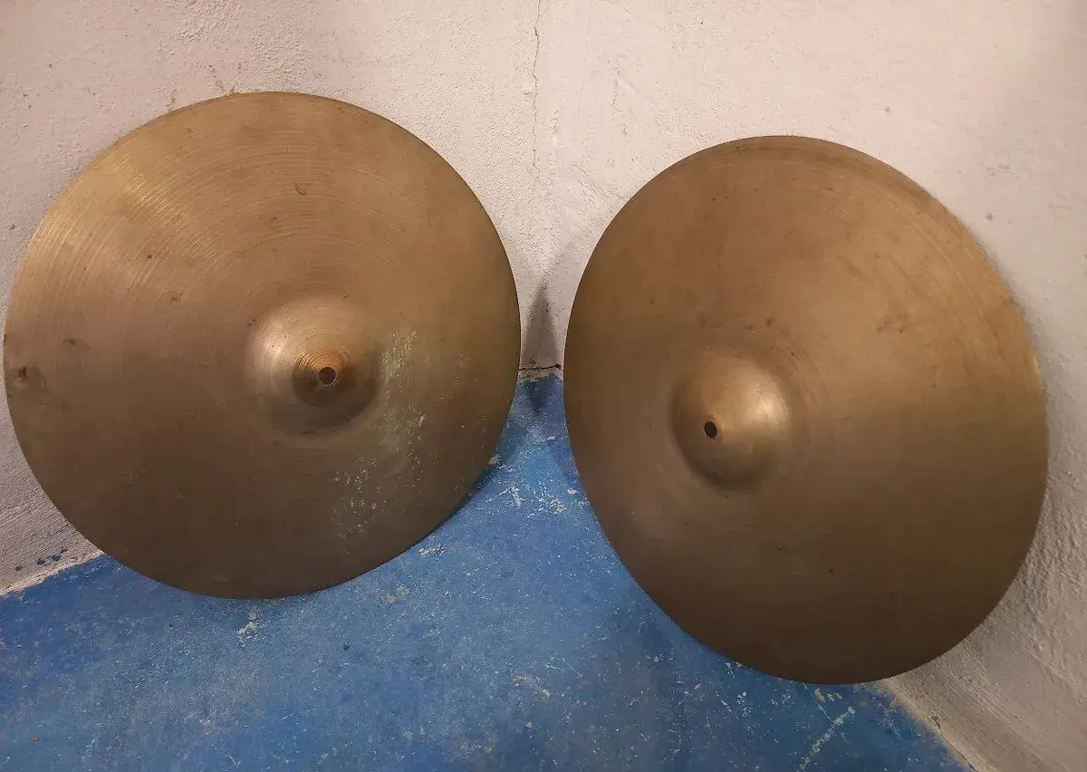 VINTAGE: Avedis Zildjian & Cie Constantinople 15" Hi-Hat