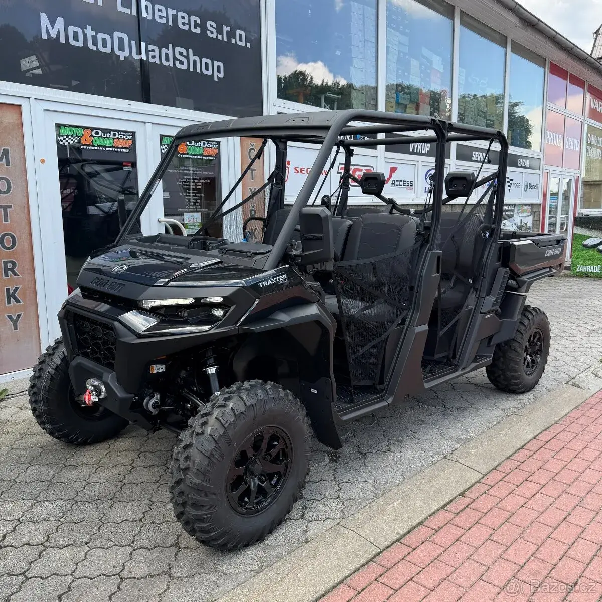 CAN-AM Traxter MAX HD11 XU T ABS MY26