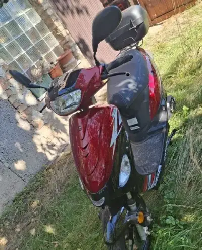 Skútr Longjia / Motorro Digita 50 (Speedjet) – STAV NOVÉHO,
