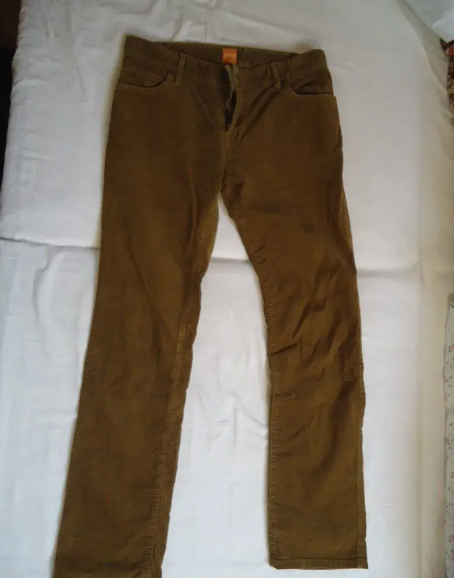 Manšestrové kalhoty Hugo Boss, vel. 30/32