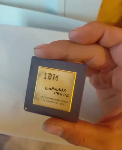Retro procesor IBM 6x86MX PR200 (Socket 7)