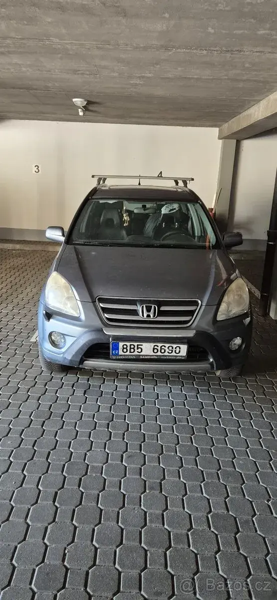 Honda CR-V – 2006, 268 000 km