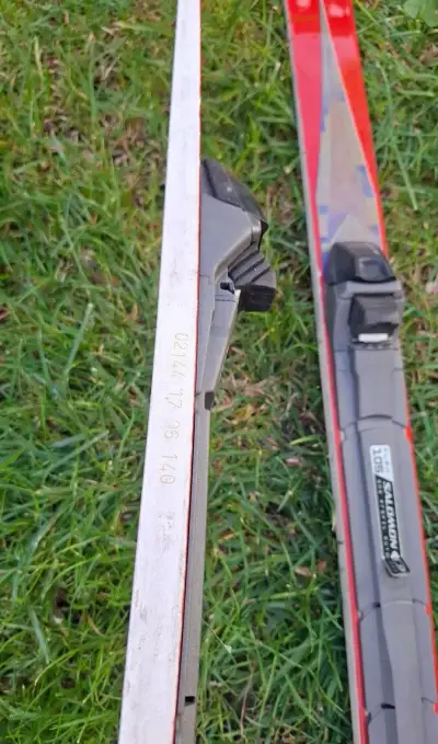 Běžky Sporten 140 cm s vázáním Salomon SNS