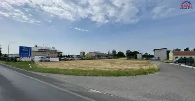 Prodej komerčního pozemku 947 m² - Mnichovo Hradiště – Výbor