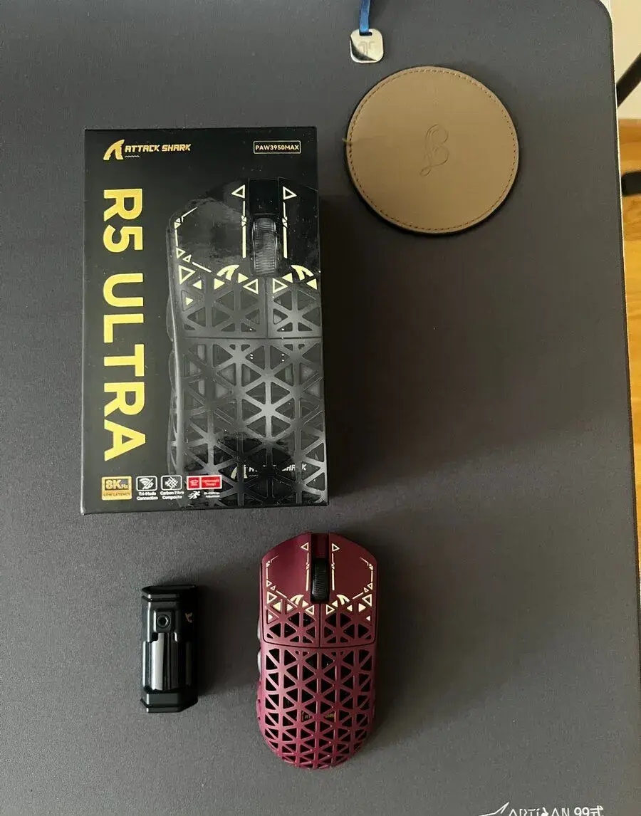 Herní myš Attack Shark R5 ultra