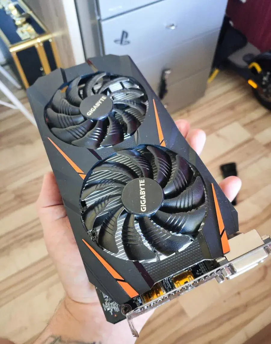 NVIDIA GTX 1060 Windforce