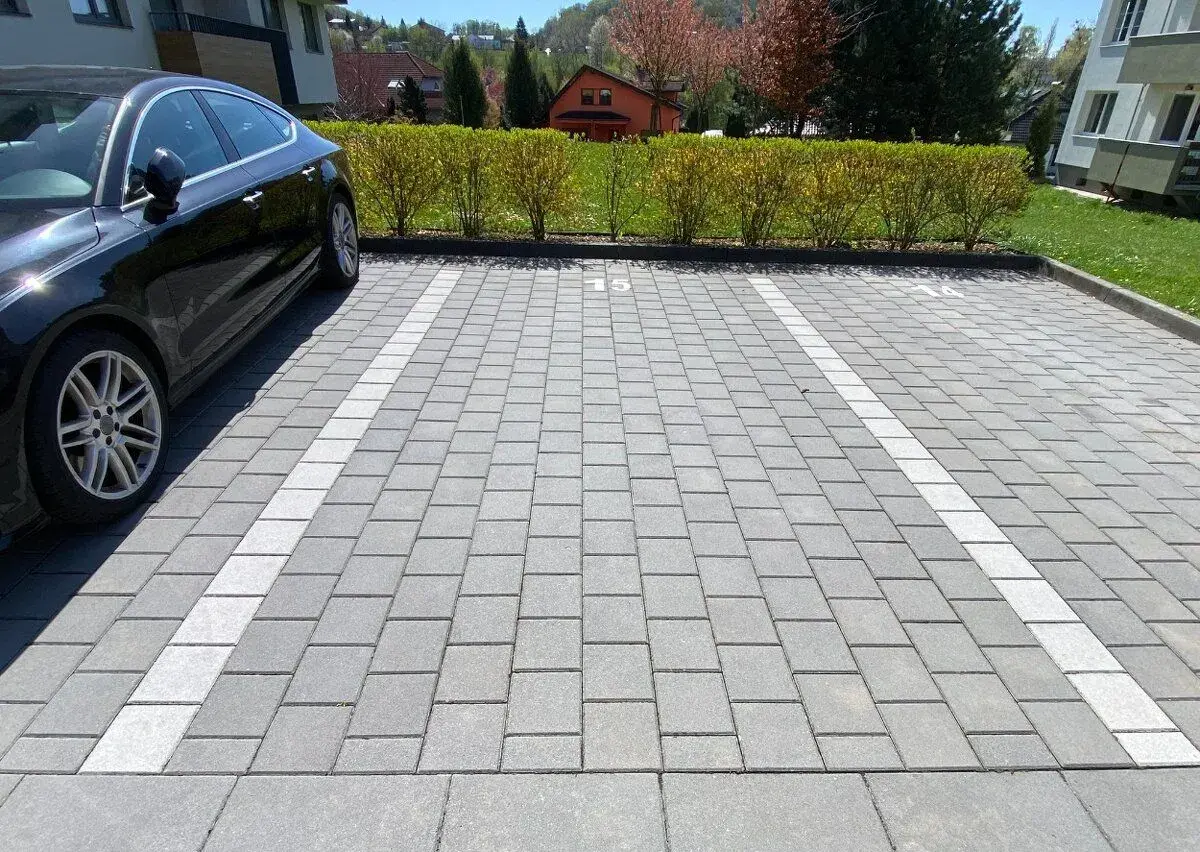 Prodej parkovacího stání, Hranice, ul. Pod Nemocnicí, 12 m2