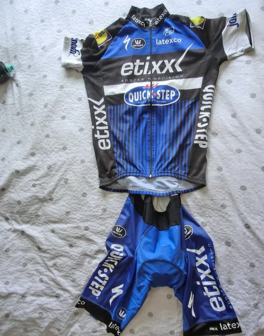 Cyklistický set Quick Step