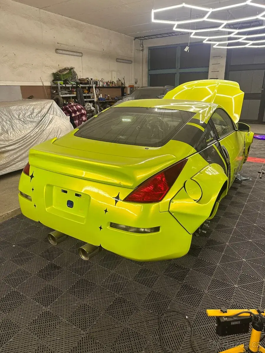 Nissan 350z
