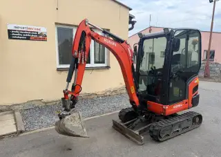 Minibagr Kubota KX019-4, naklápěcí hlava Tiltman