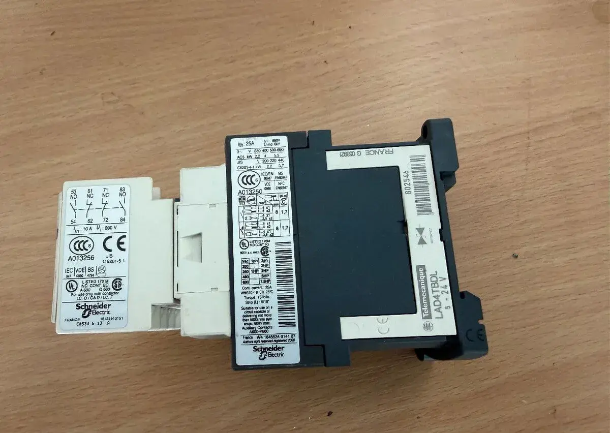 Stykač Telemecanique Schneider Electric