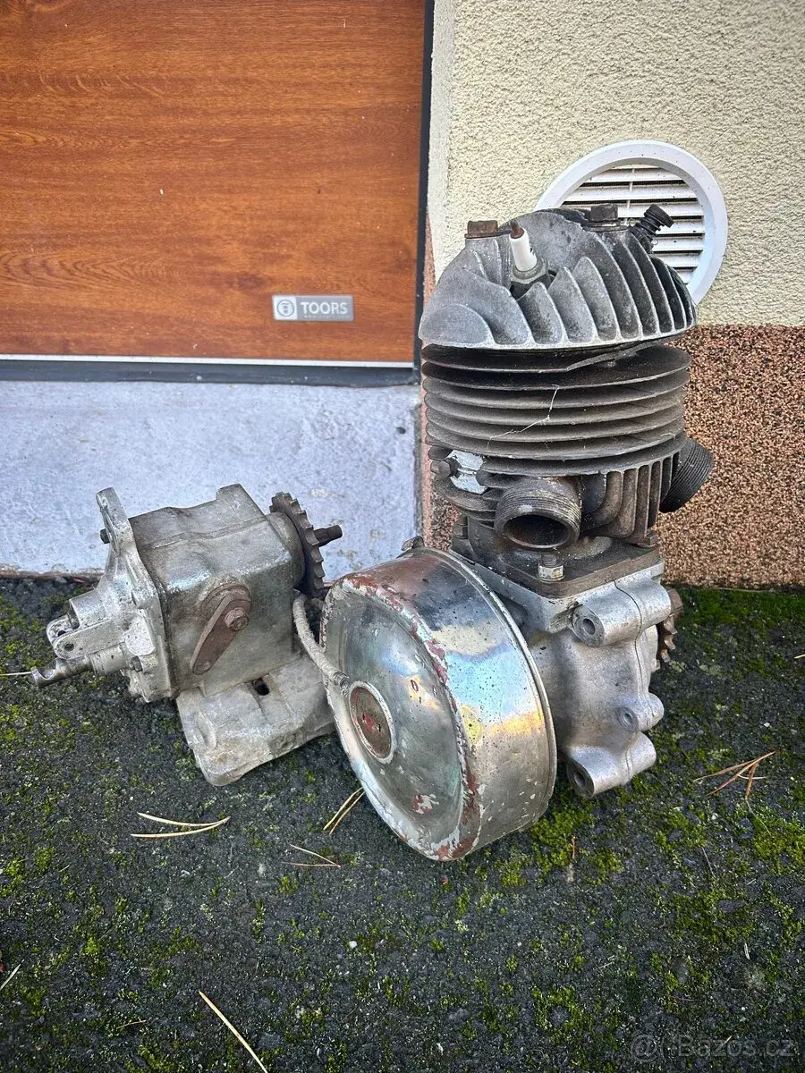 Jawa speciál 250 motor + převodovka