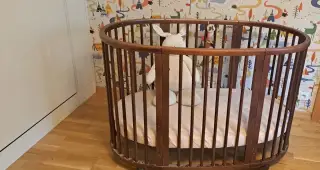 Postýlka dřevěná dětská STOKKE