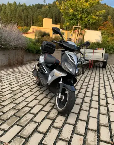 Skútr Jonway MpKorado raptor 125ccm