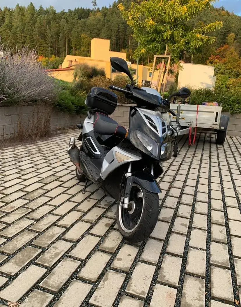 Skútr Jonway MpKorado raptor 125ccm