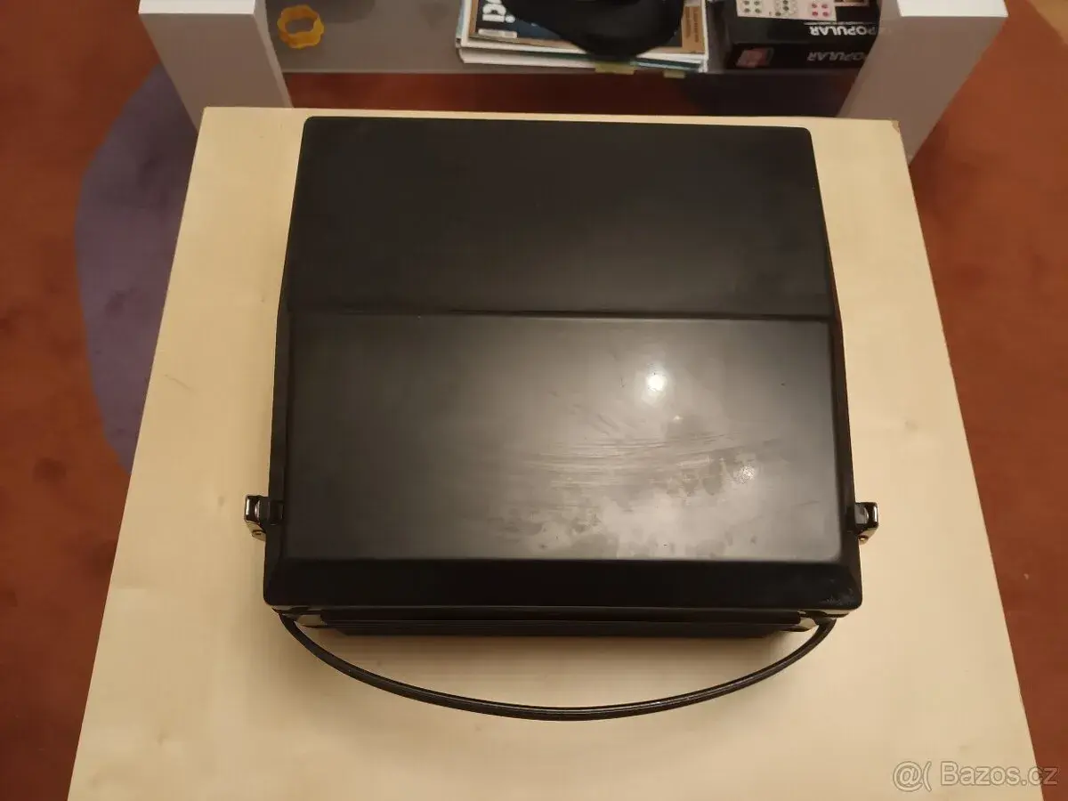Magnetofon Tesla B4