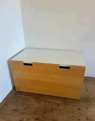 Výsuvný box, komoda
