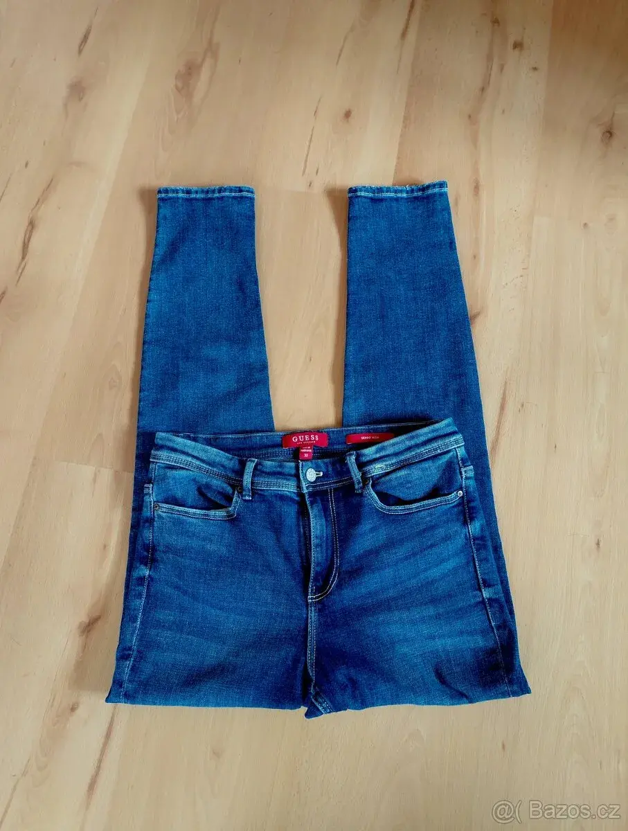 Nové džíny Guess velikost 30