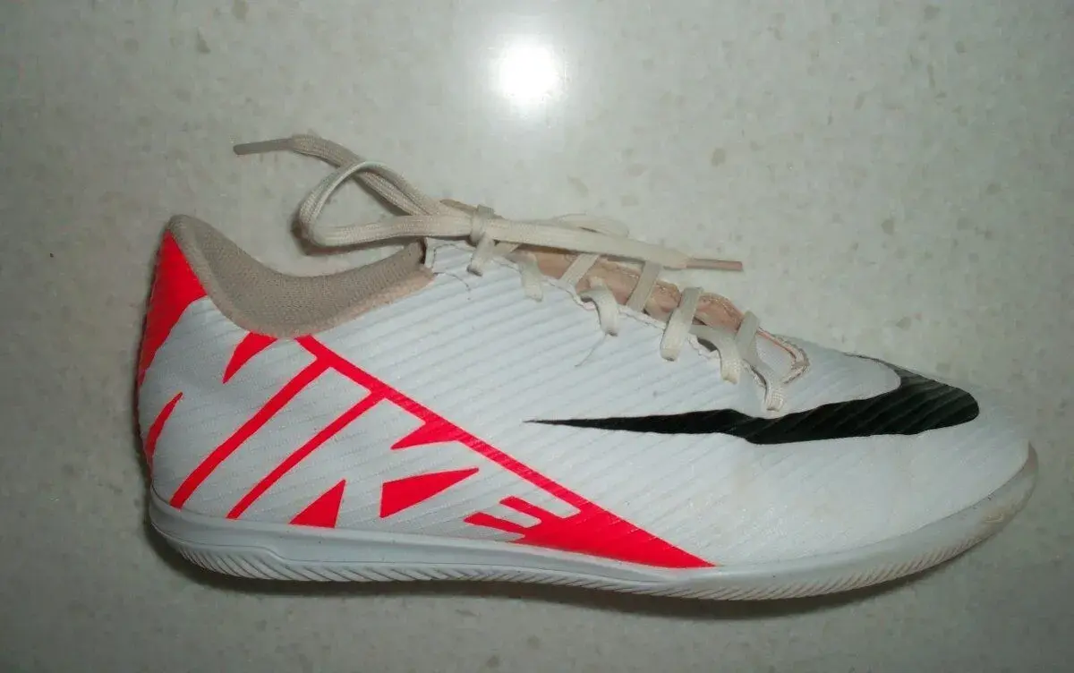Nike-Super sálové tenisky, vel. 40.