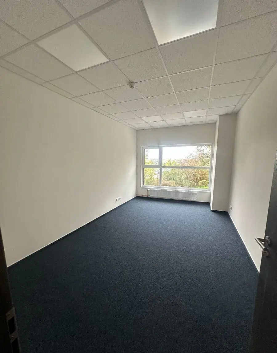 Kancleář bez provize, 19 m2 Praha Stodůlky