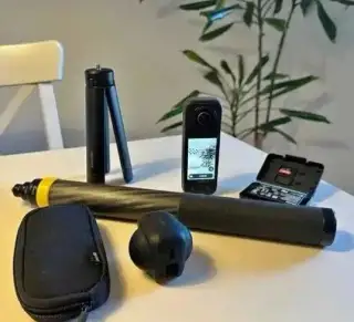 Insta 360 x5