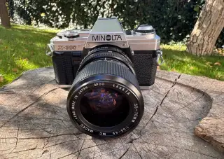 Minolta X 300 s objektivem 35-70