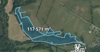 Les 117 601 m², Podíl 50 % o výměře 58 801 m²