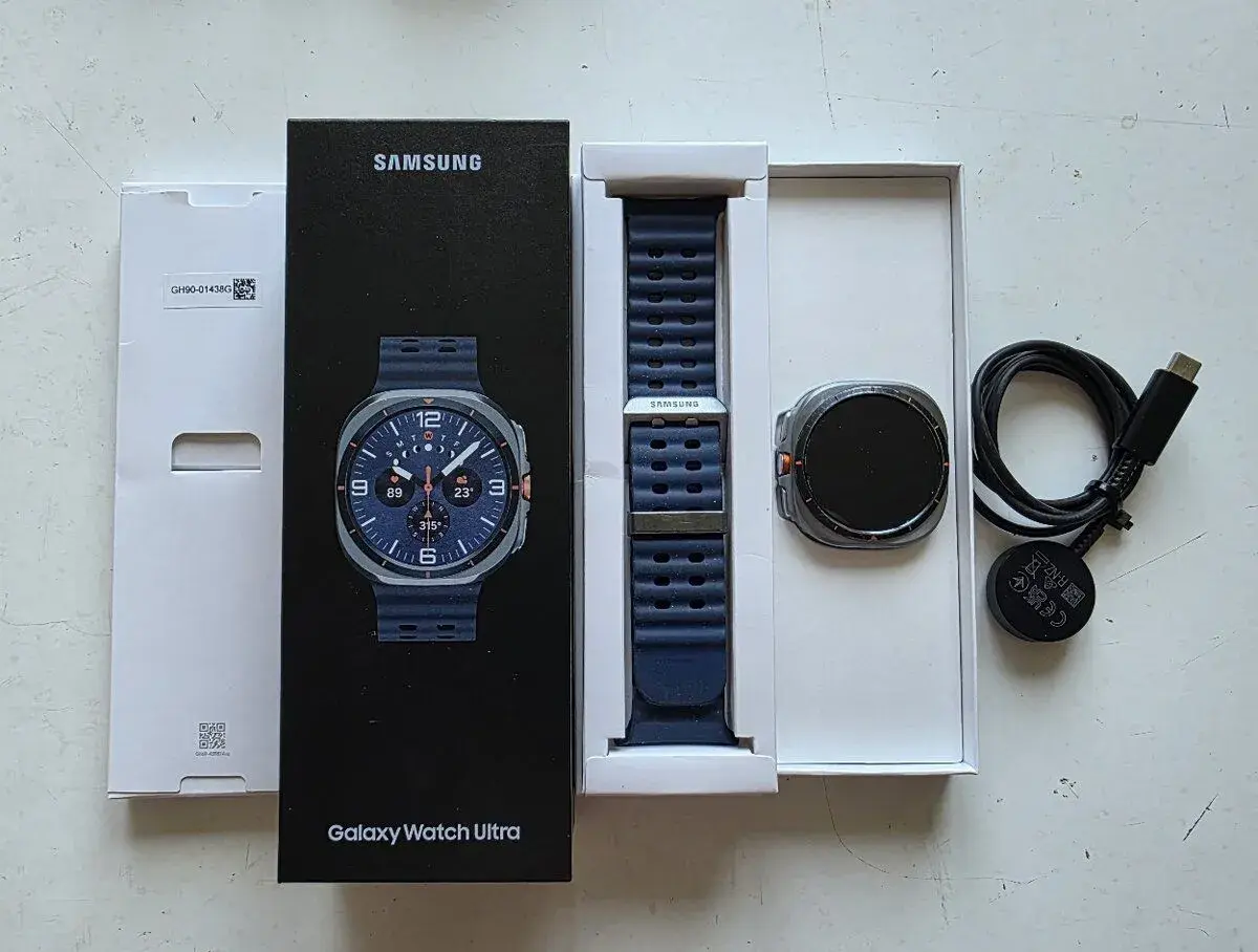 Samsung Galaxy Watch Ultra (2025)