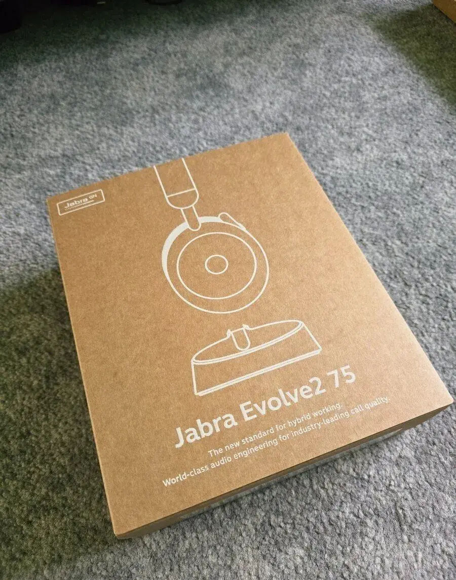 NOVÁ Jabra Evolve2 75 (UC) + nabíjecí dok | USB-A