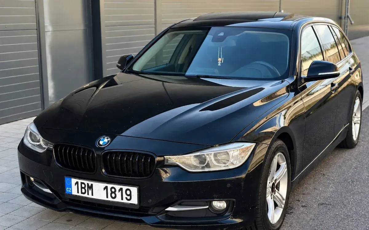 BMW 318d – 2013, 318 000 km