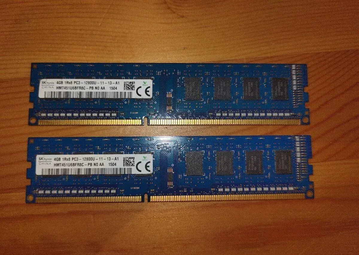 Hynix DDR3 4GB 1600 MHz PC3-12800U
