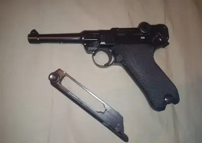 Vzduchová pistole Umarex Legends P08 BlowBack 4,5mm