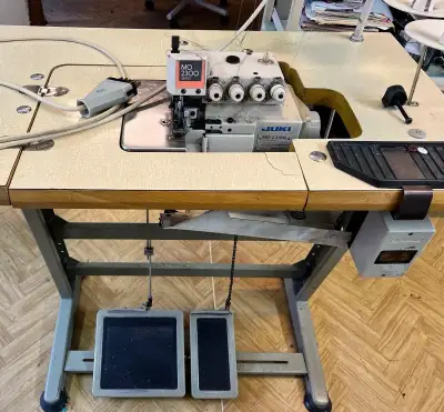 Průmyslový overlock JUKI MO-2316N (MO-2300 series) – Plně fu
