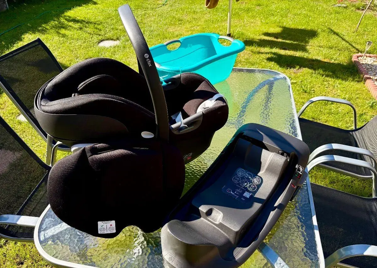CBX BY CYBEX Aton B2 i-Size Volcano Black + Base One