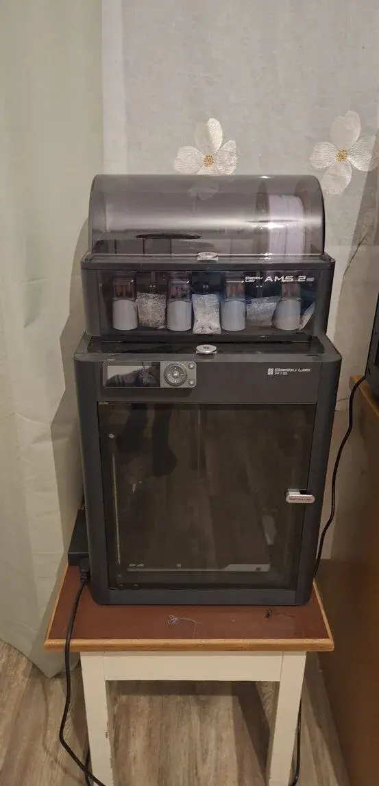 3D tiskárnu BambuLab P1S + AMS 2 pro